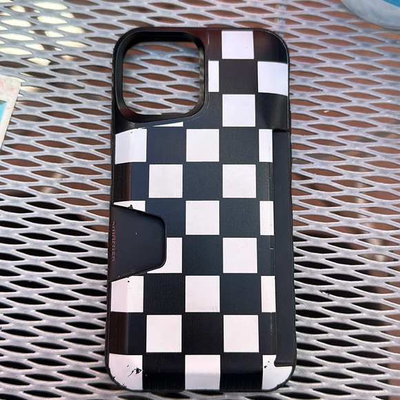 Smartish iPhone 12 case checkered - Picture 1 of 3